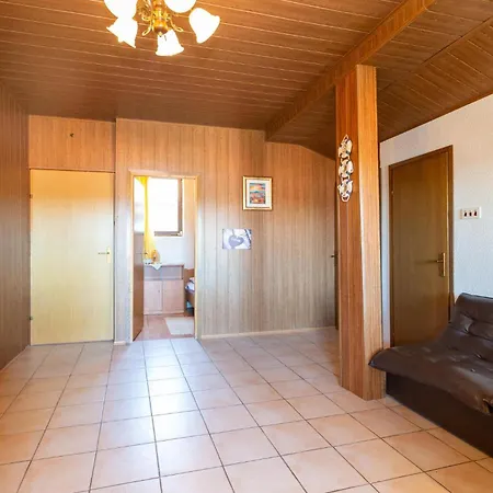 Pet Friendly Apartment In Susnjar Ii, Krusevo Kruševo